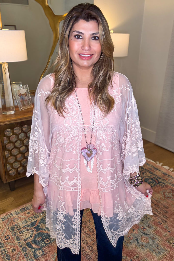 AHB EXCLUSIVE: Finding Perfection Kimono - Pink
