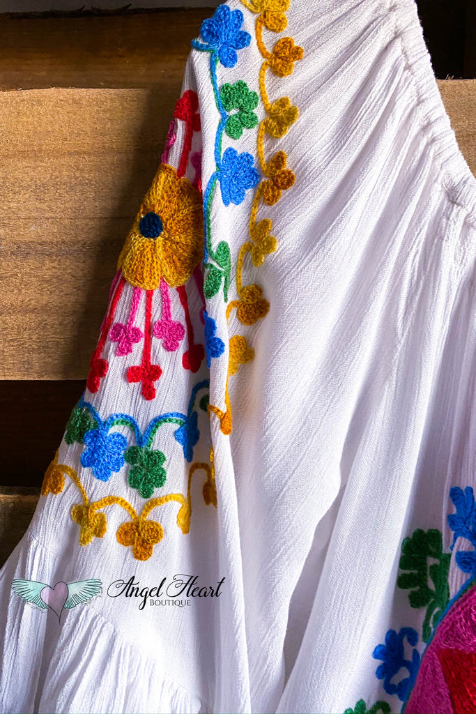 AHB EXCLUSIVE: Sweet Talker Tunic - White