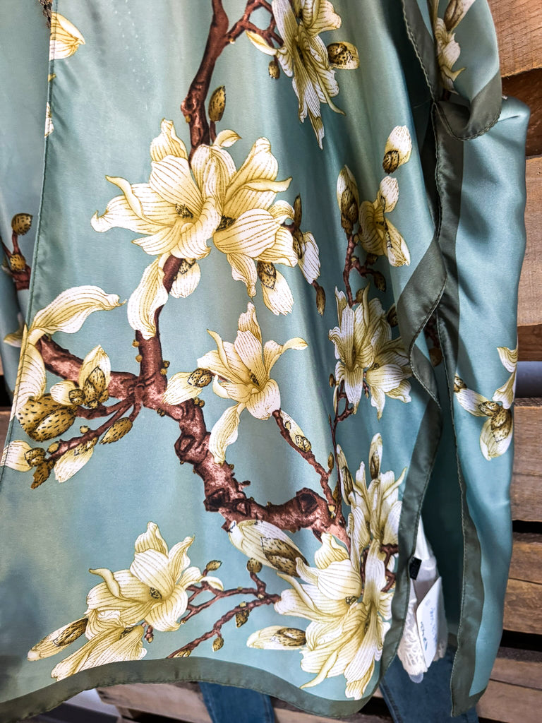 Frosted Secrets Kimono - Sage