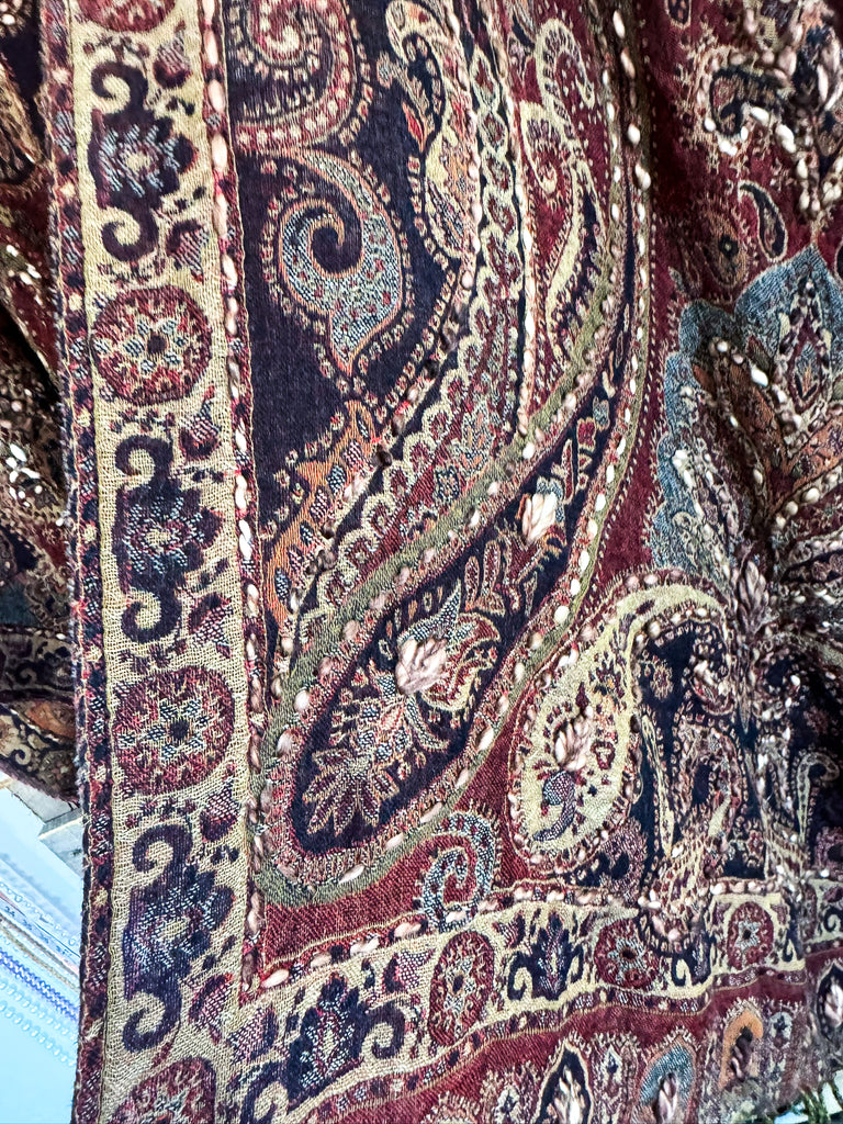 NATURAL FABRIC: Love Woven Deeply Wool Ruana - 19Wine - 100% Wool