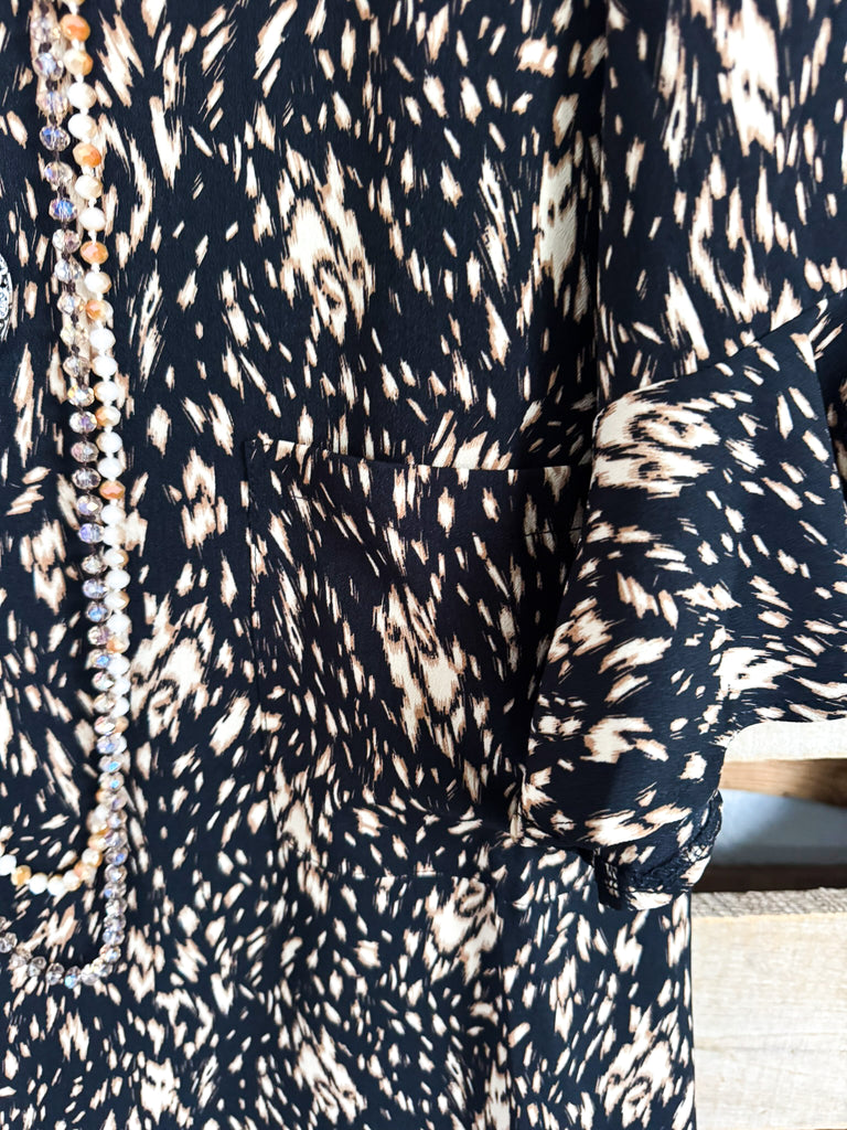 Persuade Me Now Tunic - Black (L AND XL)