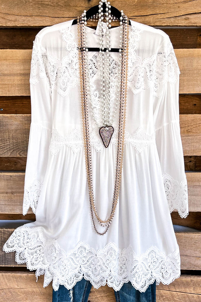 AHB EXCLUSIVE - The Most Beautiful Top - Ivory