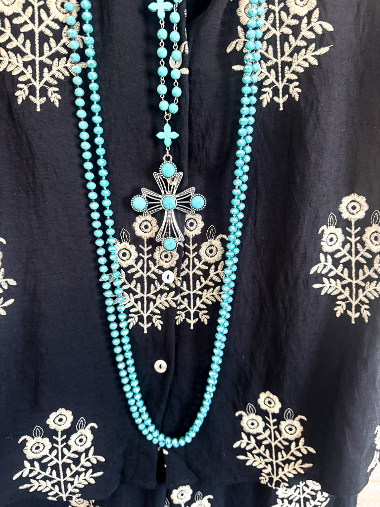 Perfect Afternoon 2 Piece Capri Set - Black