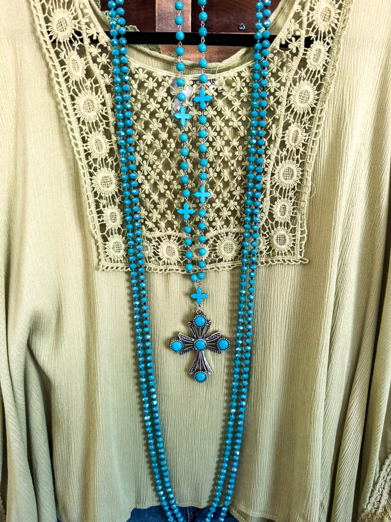 Countryside Escape Poncho - Lime (Petite Length)