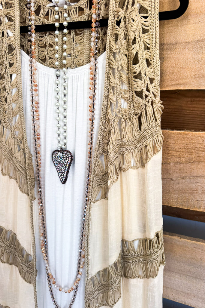 Traveling Abroad Vest - Beige