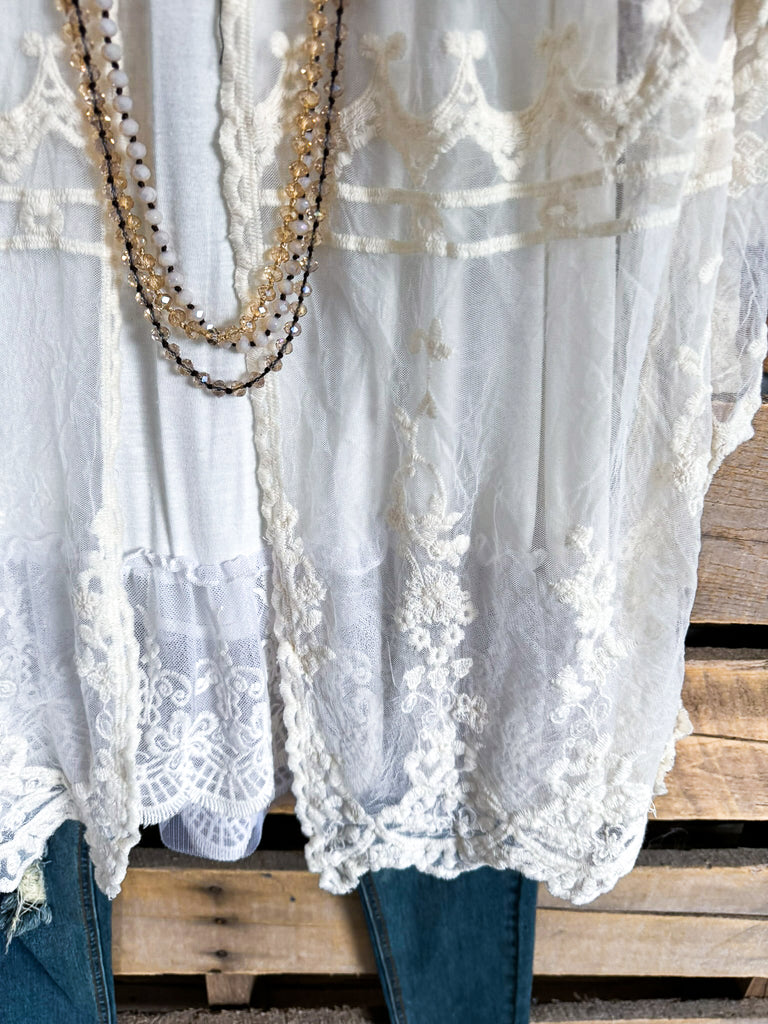 AHB EXCLUSIVE: Finding Perfection Kimono - Natural