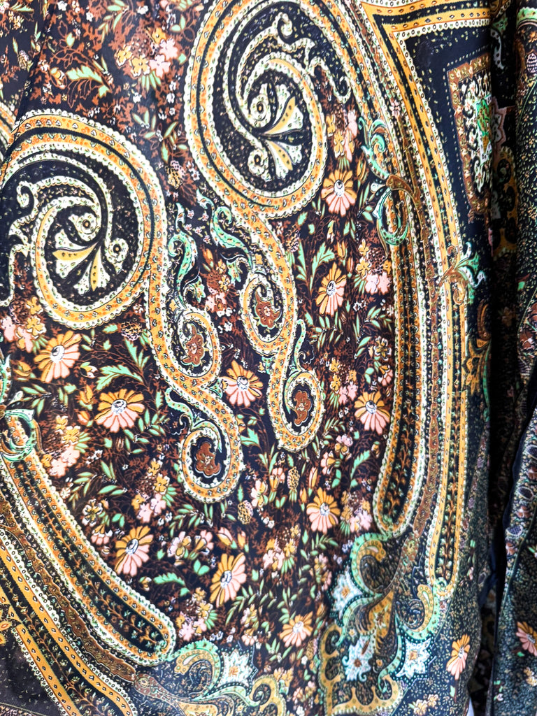 Highlight The Way Kimono - Gold