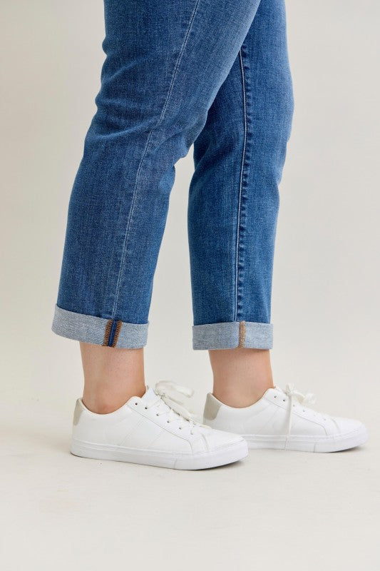 JUDY BLUE: Classic Cuffed Boyfriend Jeans - Mid Rise