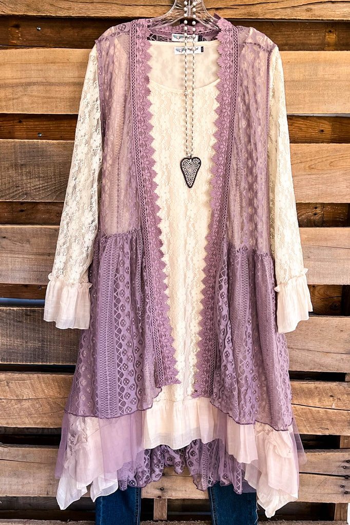 AHB EXCLUSIVE: Brighten My Day Vest - Lavender