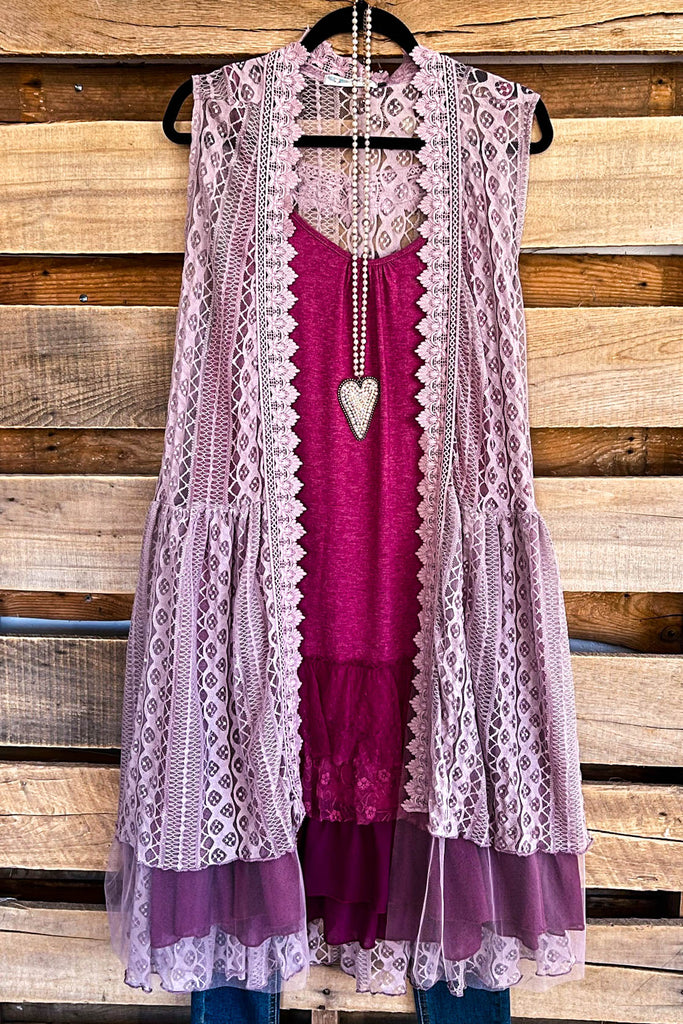 AHB EXCLUSIVE: Brighten My Day Vest - Lavender