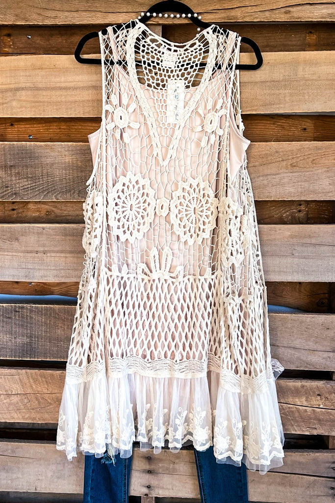 AHB EXCLUSIVE: The First Resort Vest - Beige - 100% COTTON