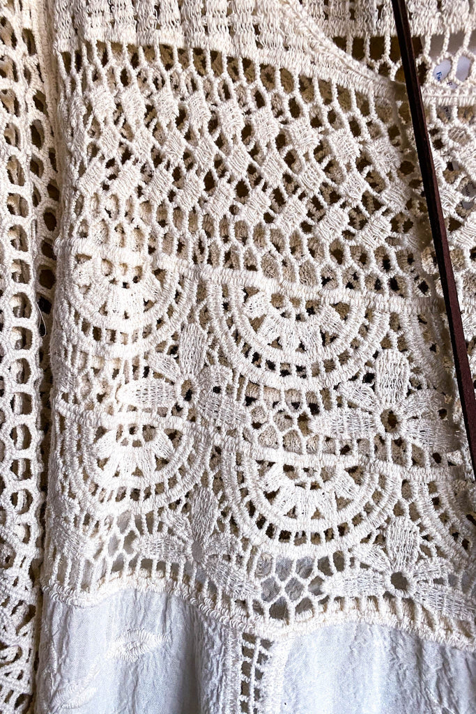 AHB EXCLUSIVE: Delightful Details Top - Natural - 100% COTTON