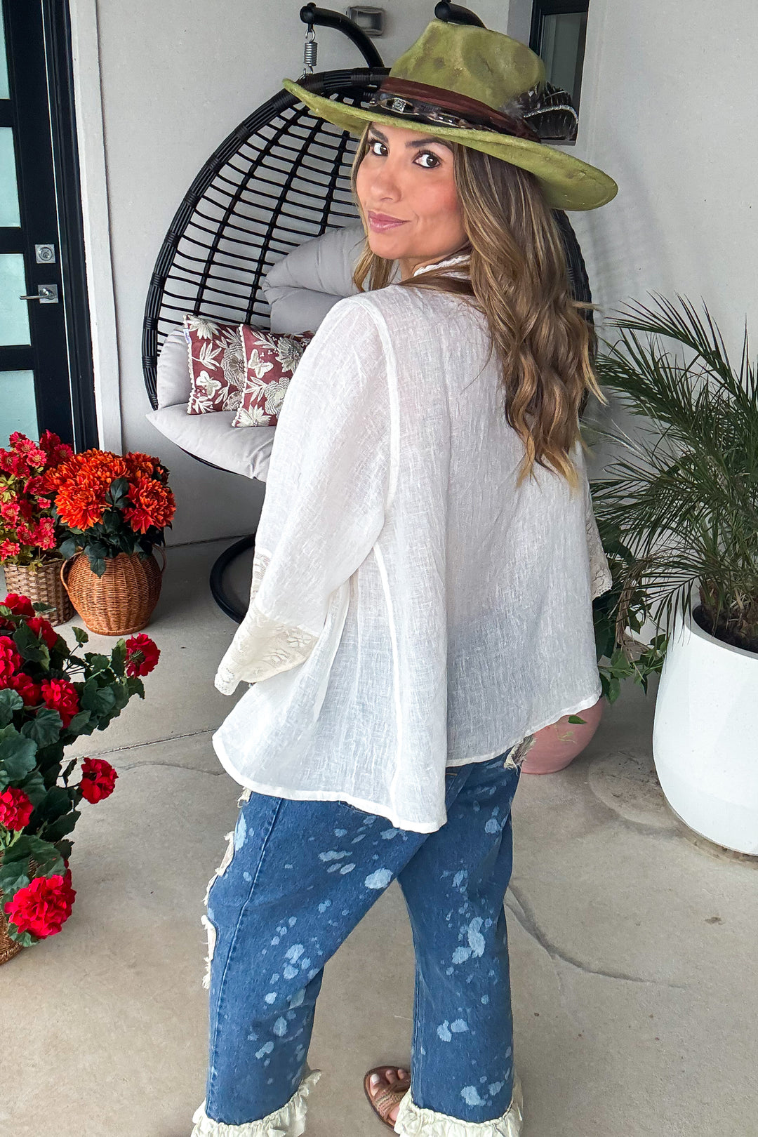 Wildflower Waltz Top - Ivory - Linen Cotton Blend