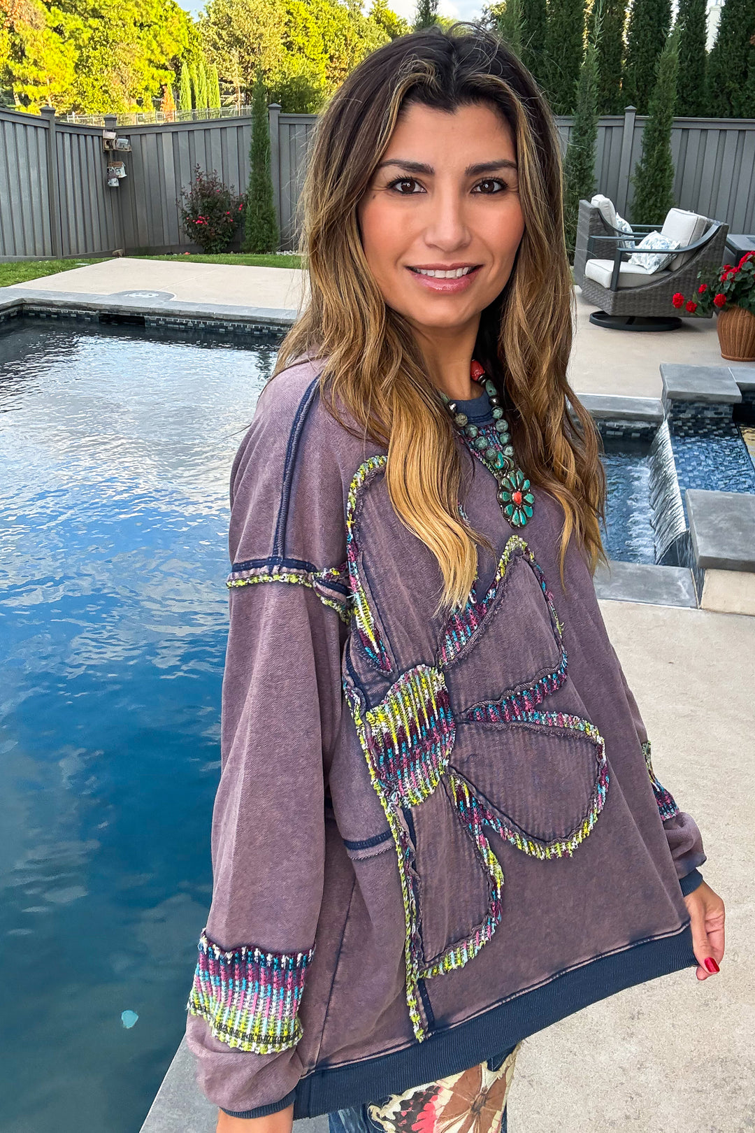 Blooming Cozy Sweatshirt - Blueberry