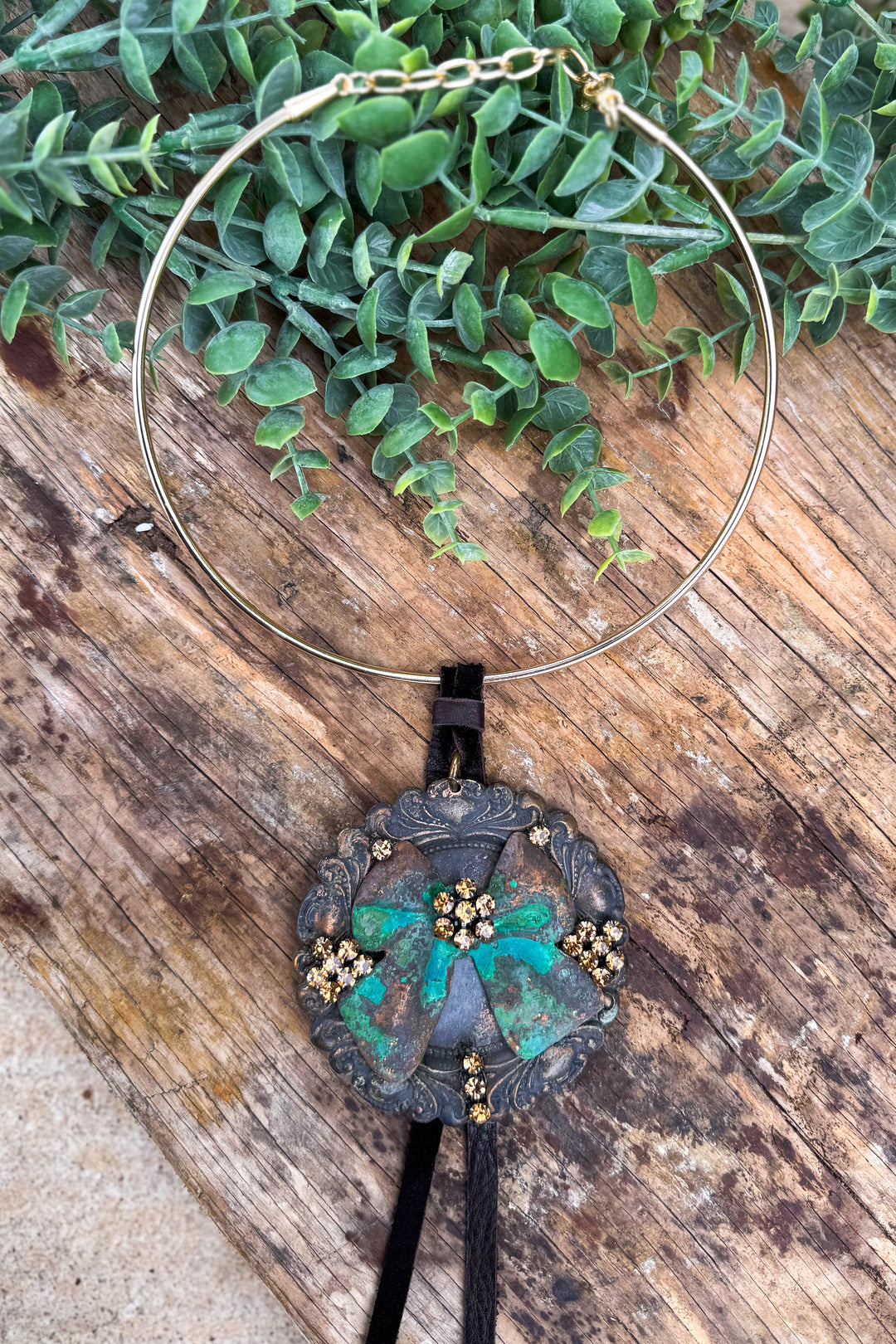 HANDMADE Green Bow Necklace - Choker