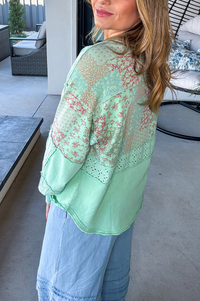 Ruffle Bottom Jeans - Lt. Denim