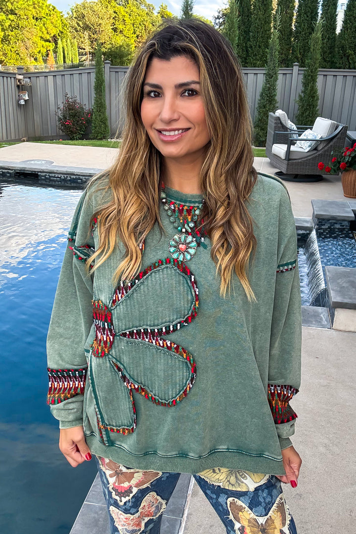 Blooming Cozy Sweatshirt - Pine Green