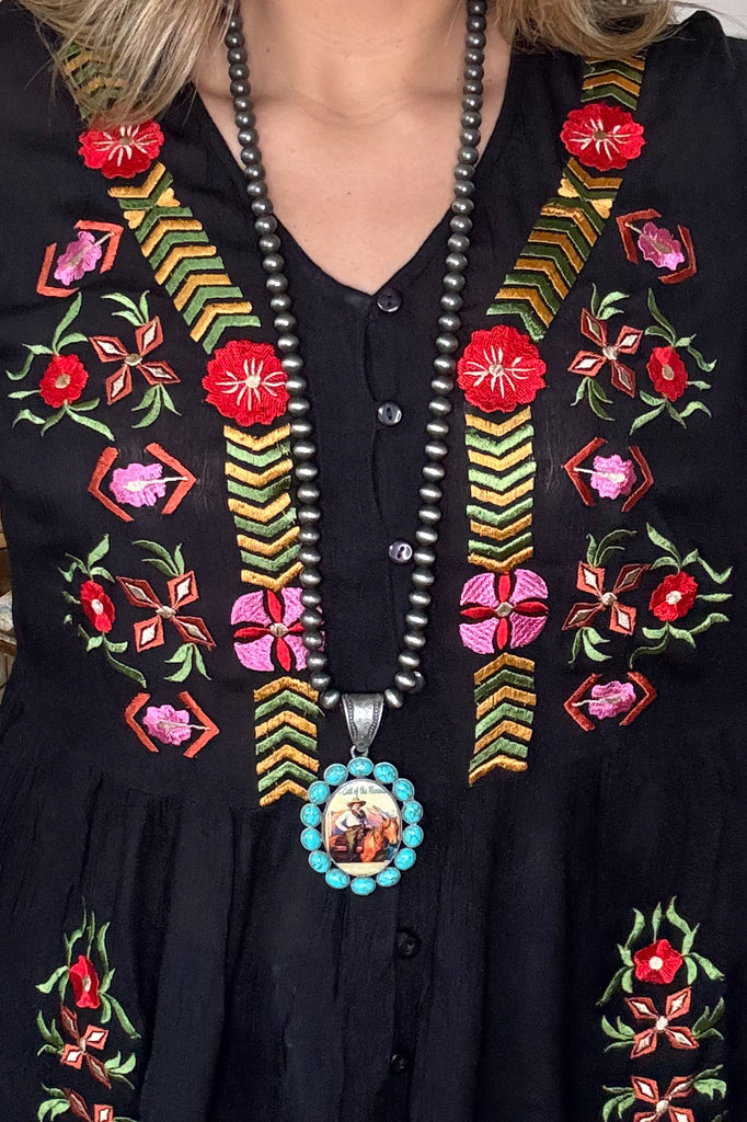 AHB EXCLUSIVE: Give Love Tunic - Black