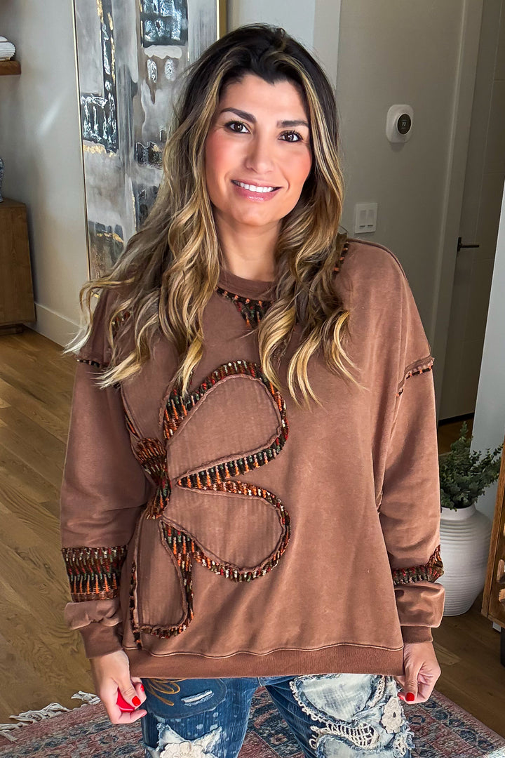 Blooming Cozy Sweatshirt - Mocha Brown
