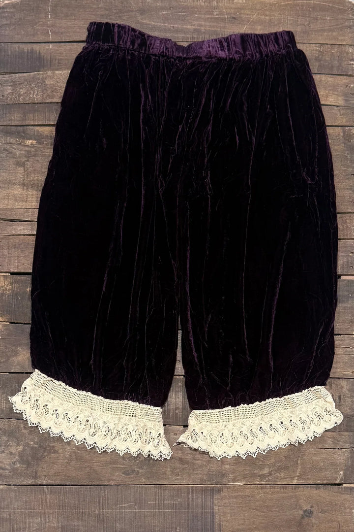Vintage Romance Bloomers - Wine
