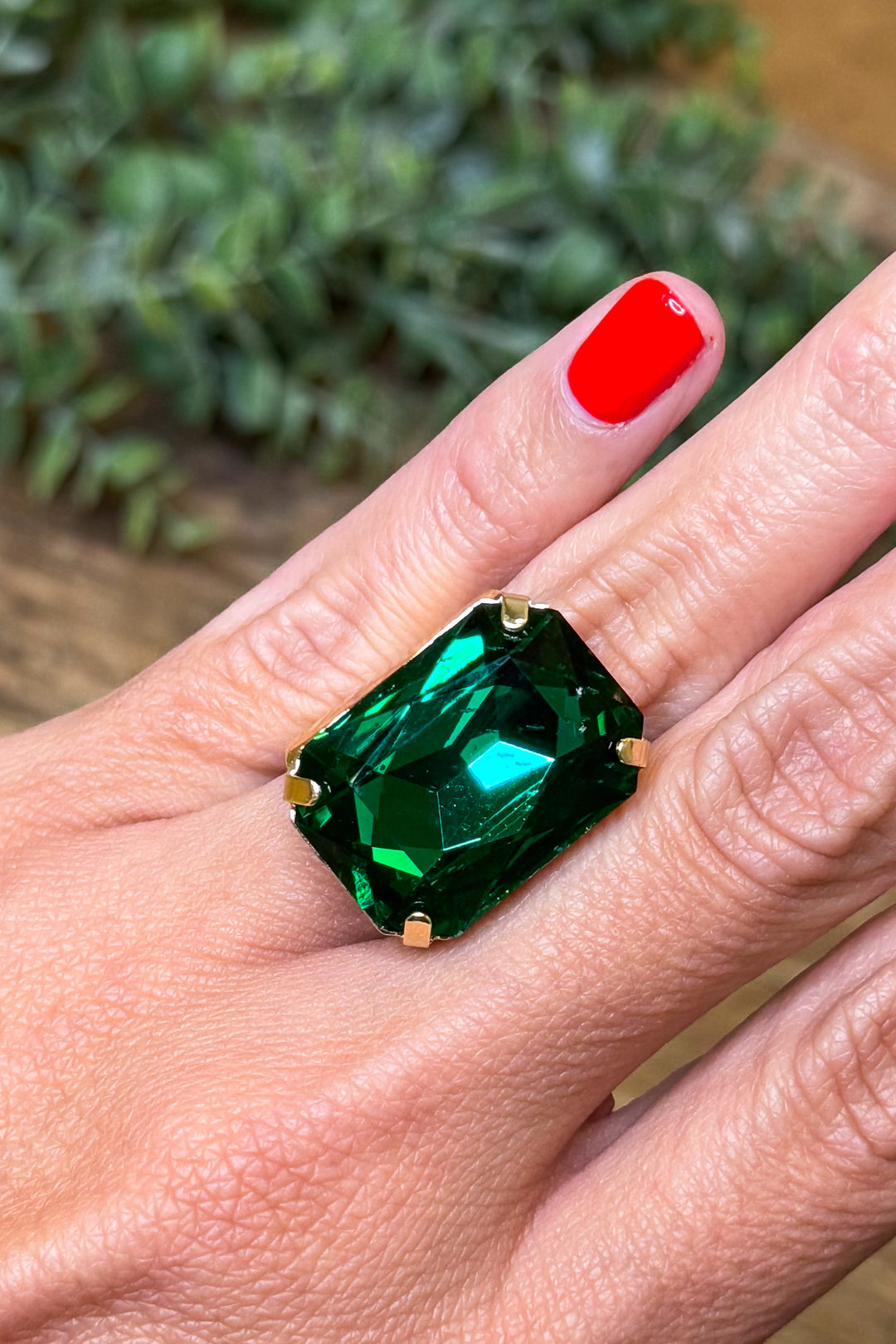 WAFA Crystal 1 Stone Ring - Green