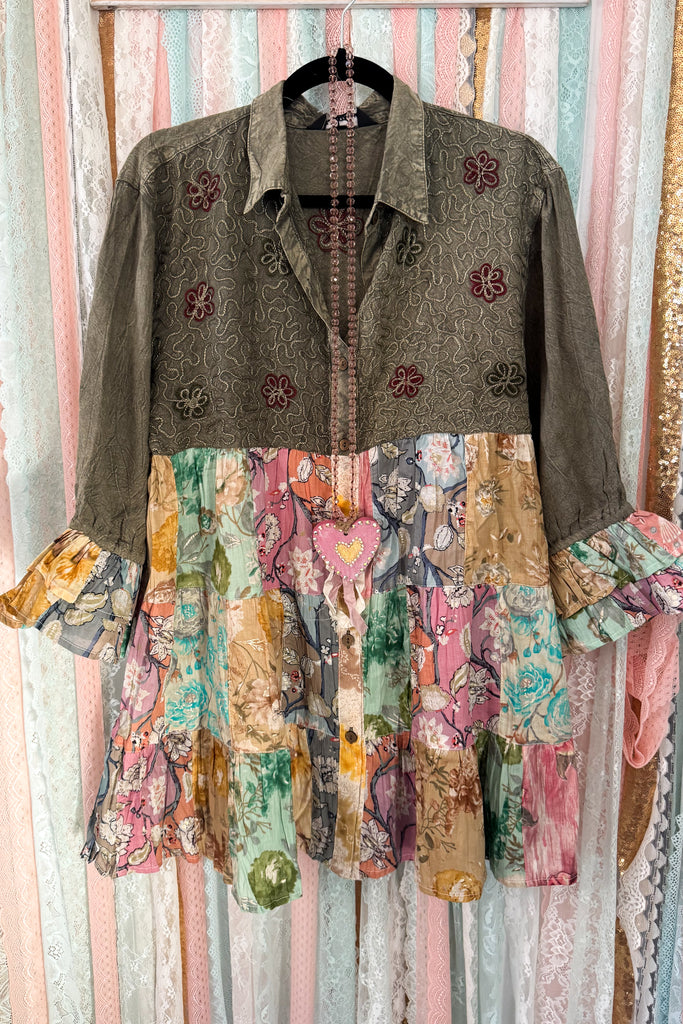 PRE ORDER: Getaway Garden Blouse - Gravel