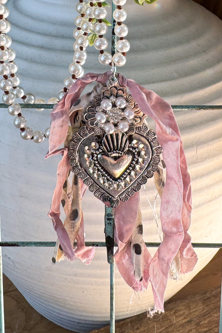 Vintage Blush Pearl Silver Heart Necklace