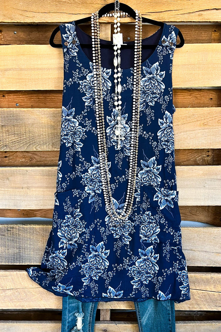 Take A Tour Dress - Navy - SALE