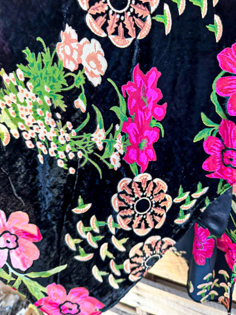 More To Come Burnout Velvet Kimono - Black