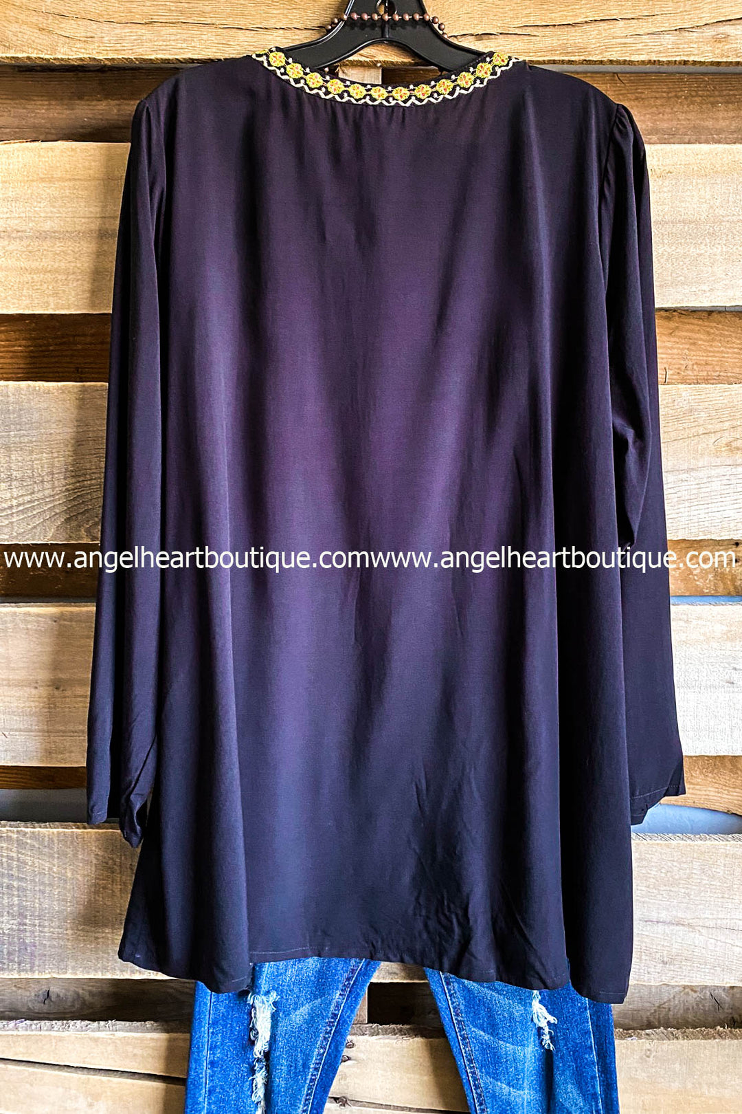 AHB EXCLUSIVE: I Like Me Better Top - Black - SALE