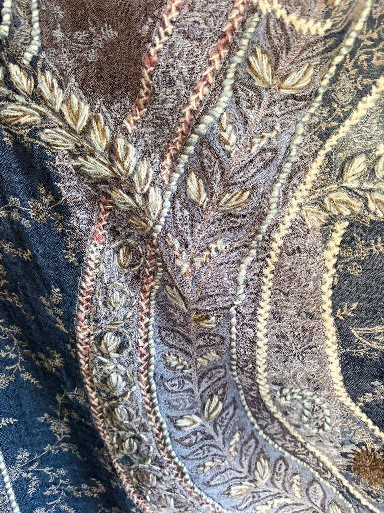 NATURAL FABRIC: Standing Closer Wool Ruana - Grey - 100% Wool