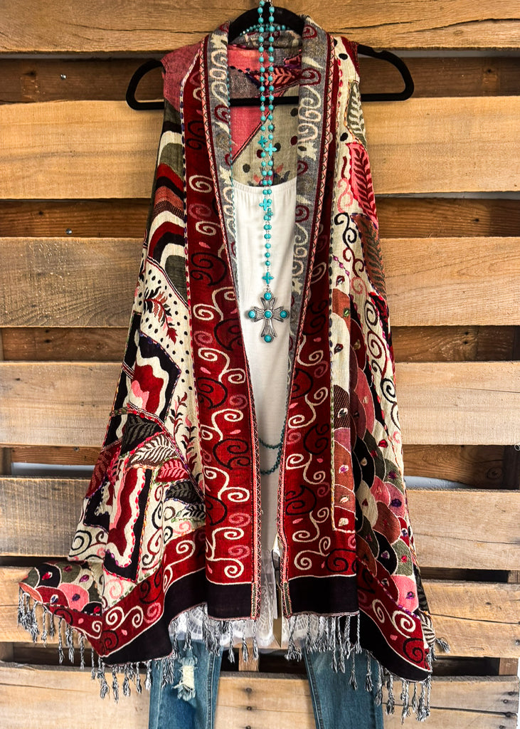 Burst Of Energy Thick Stitch Vest - Burgundy