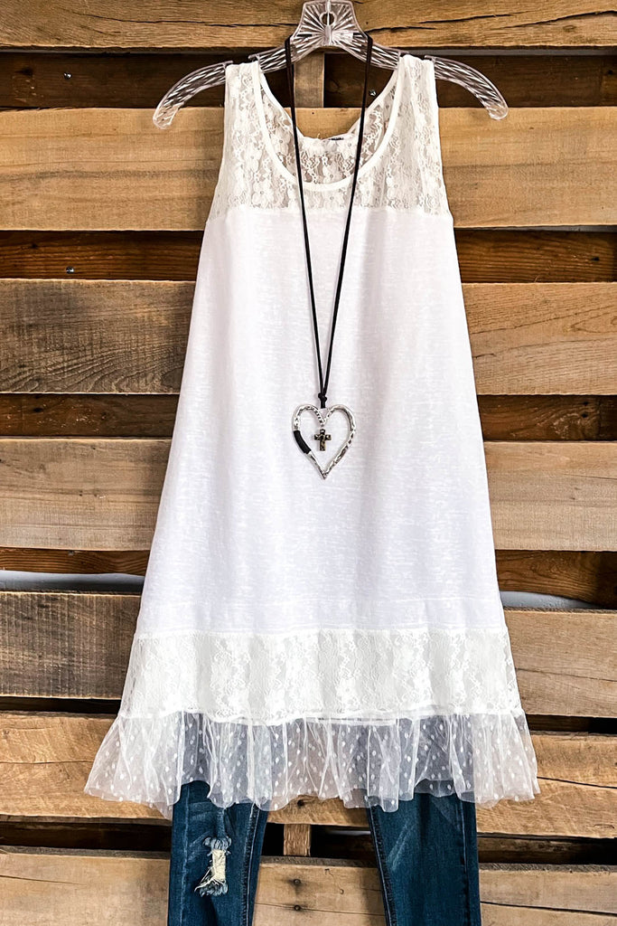 AHB EXCLUSIVE: Definition of Class Tunic Sleeveless  - White - SALE