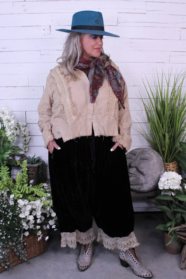 Vintage Romance Bloomers - Wine