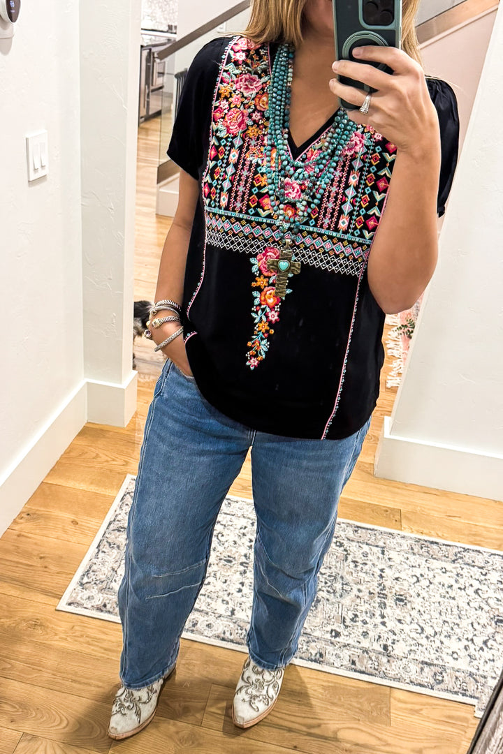 AHB EXCLUSIVE:  Rainy Rose Blouse - Black