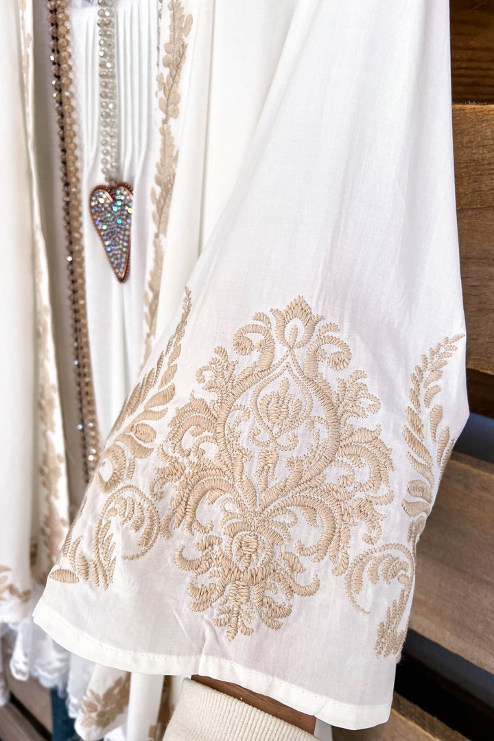 AHB EXCLUSIVE: Rise Of Romance Cardigan - Ivory