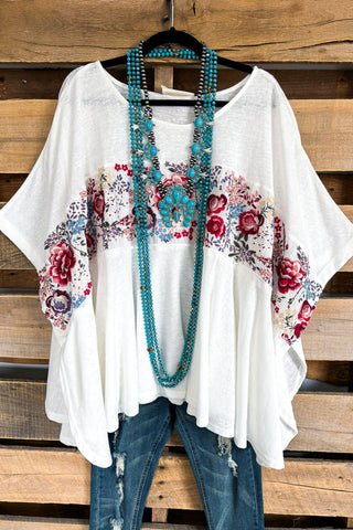 AHB EXCLUSIVE - The Most Beautiful Top - Crimson