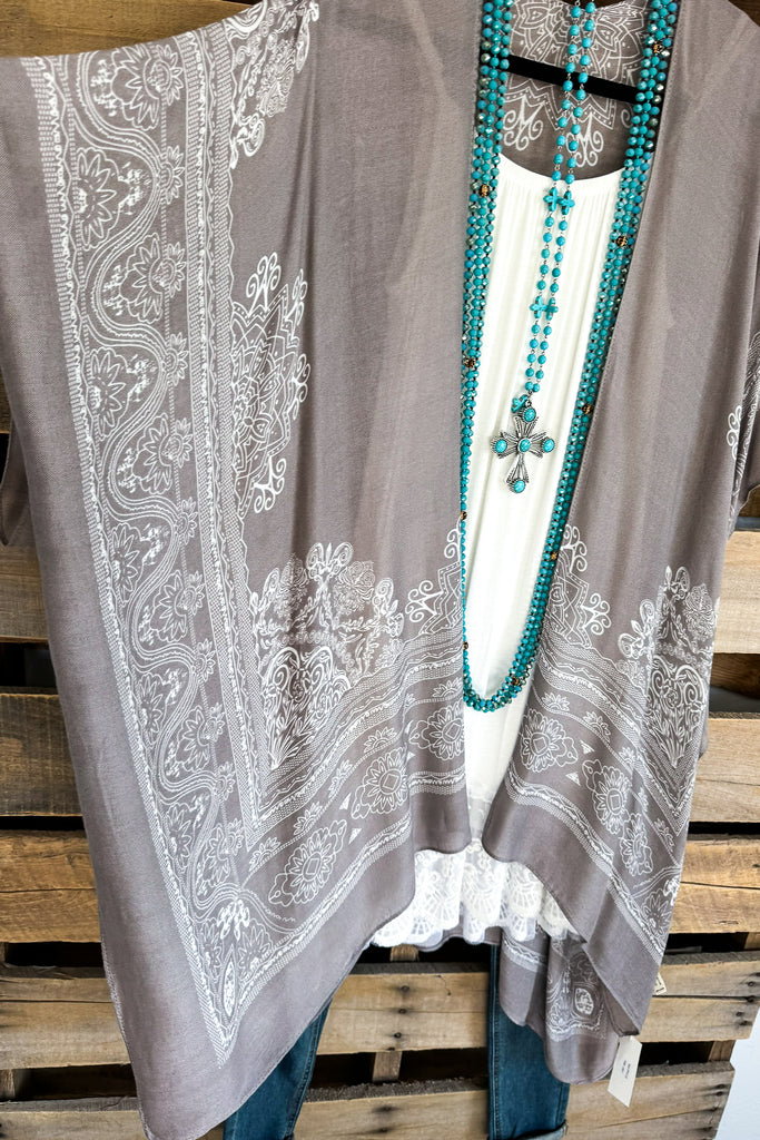 Mandala Print Oversided Kimono - Gray