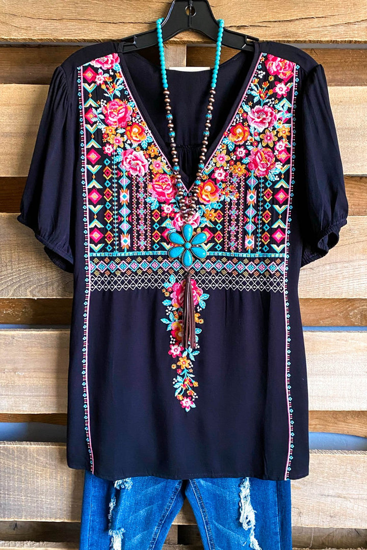 AHB EXCLUSIVE:  Rainy Rose Blouse - Black