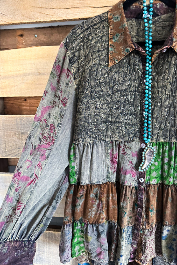 Capturing The View Blouse - Amber