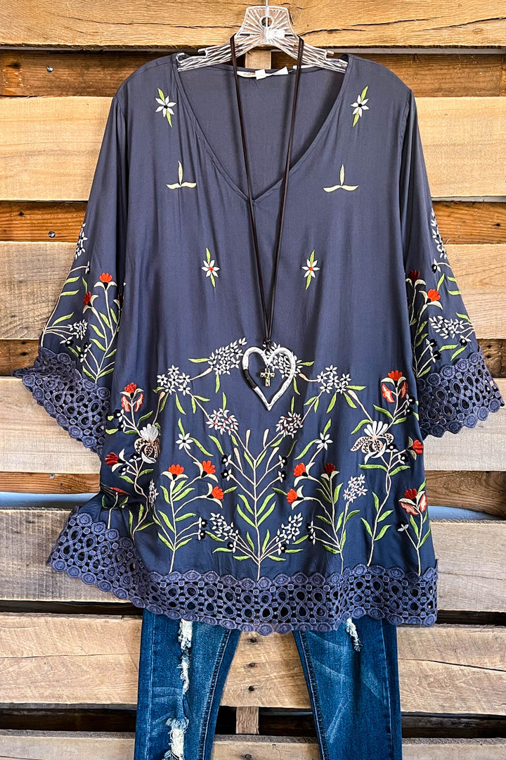 AHB EXCLUSIVE - My Southern Side Tunic - Grey