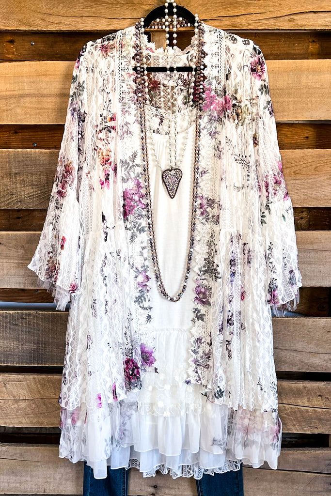 AHB EXCLUSIVE: Embrace The Joy Cardigan - IV/C FL