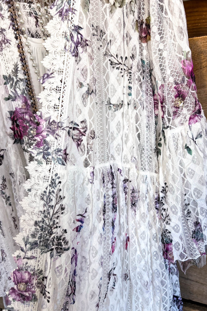 AHB EXCLUSIVE: Embrace The Joy Cardigan - IV/C FL
